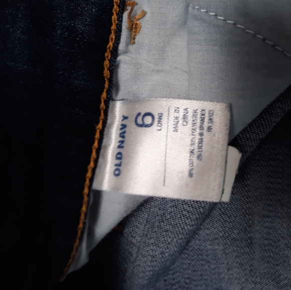 Old navy Sweet Heart Jeans - Picture 2 of 5
